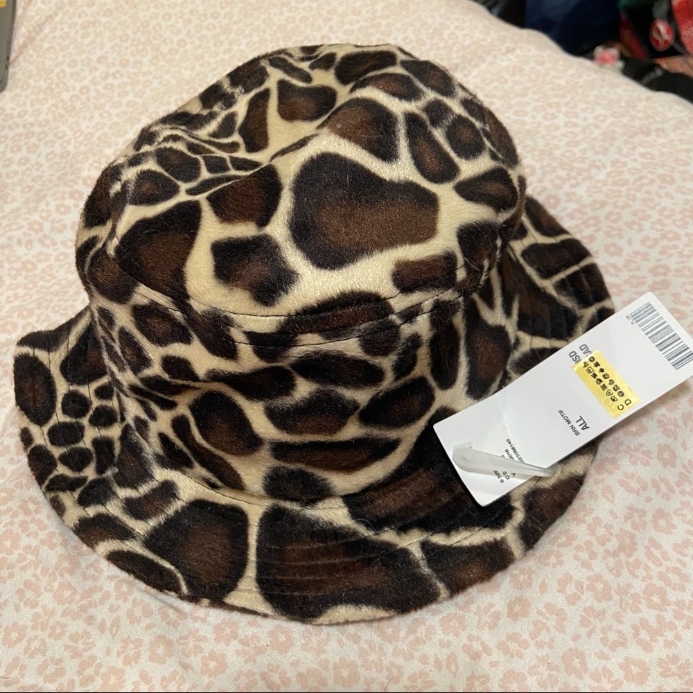 Fuzzy Giraffe Bucket Hat